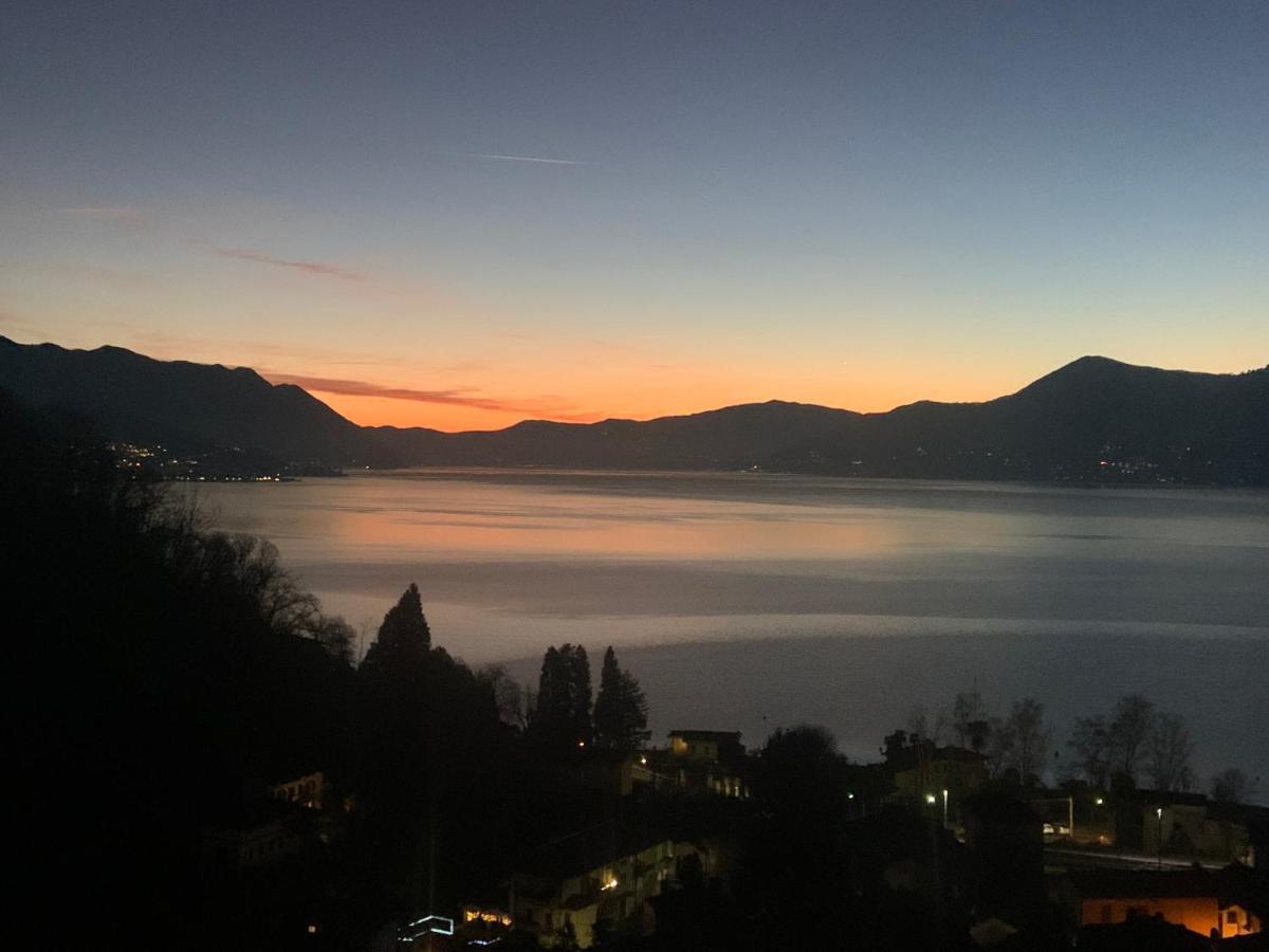 Casa Colmegna Mit Traumhaften See- Und Bergblick Луино Номер фото