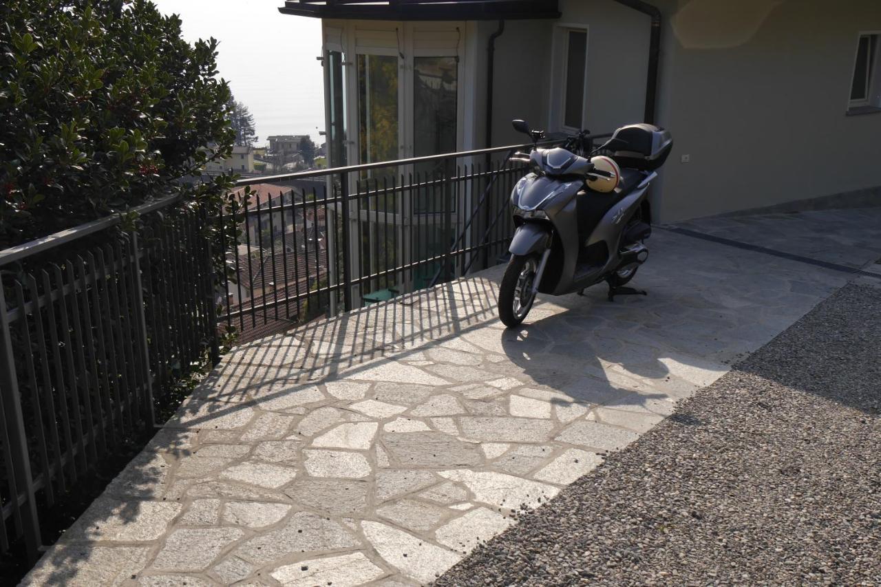 Casa Colmegna Mit Traumhaften See- Und Bergblick Луино Экстерьер фото